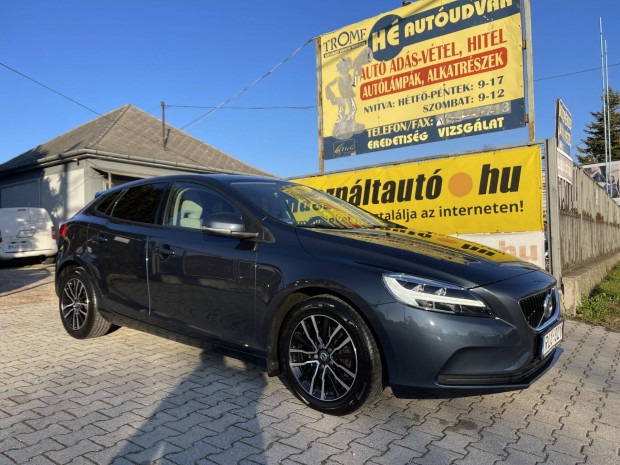 Volvo V40 2.0 [T3] Momentum / Navi / LED / Tol....